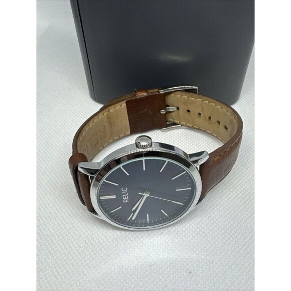 Relic by Fossil ZR77298 Men Brown Jeffery Leather Strap Analog Dial Watch YAY30 - Picture 6 of 9